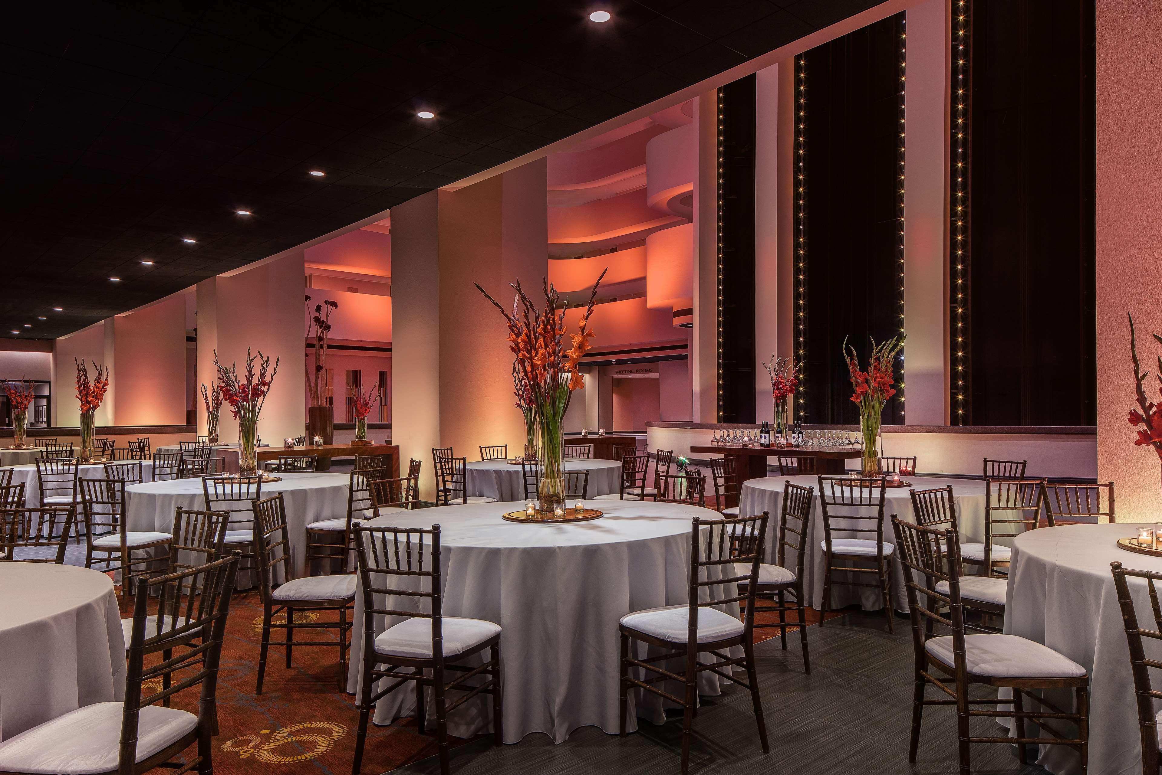 Hyatt Regency Phoenix Downtown - No Destination Fees Exteriér fotografie