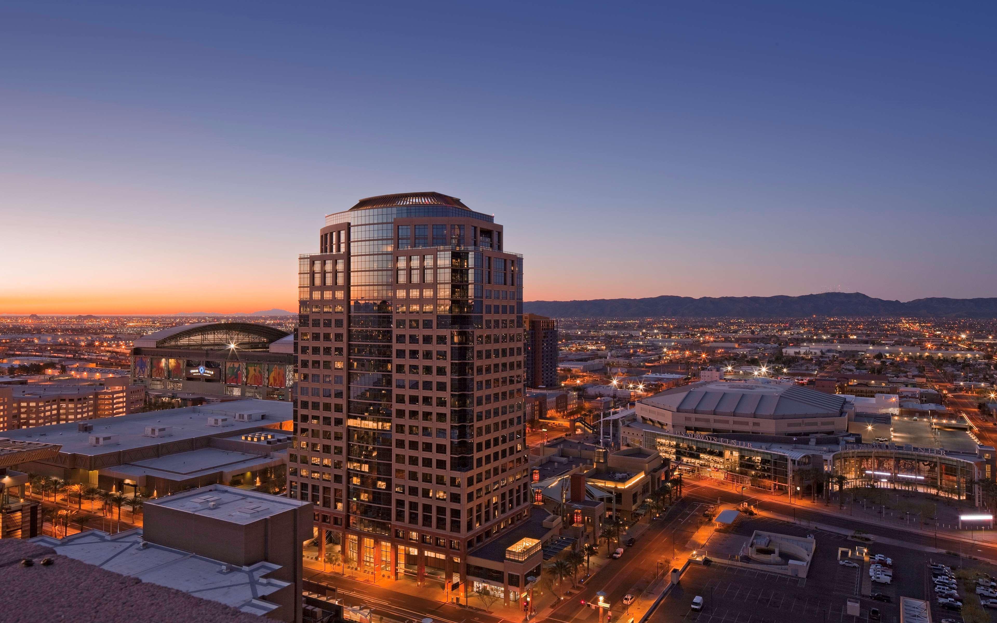 Hyatt Regency Phoenix Downtown - No Destination Fees Exteriér fotografie